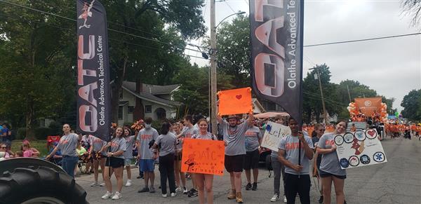 Students proud to be a Roadrunner